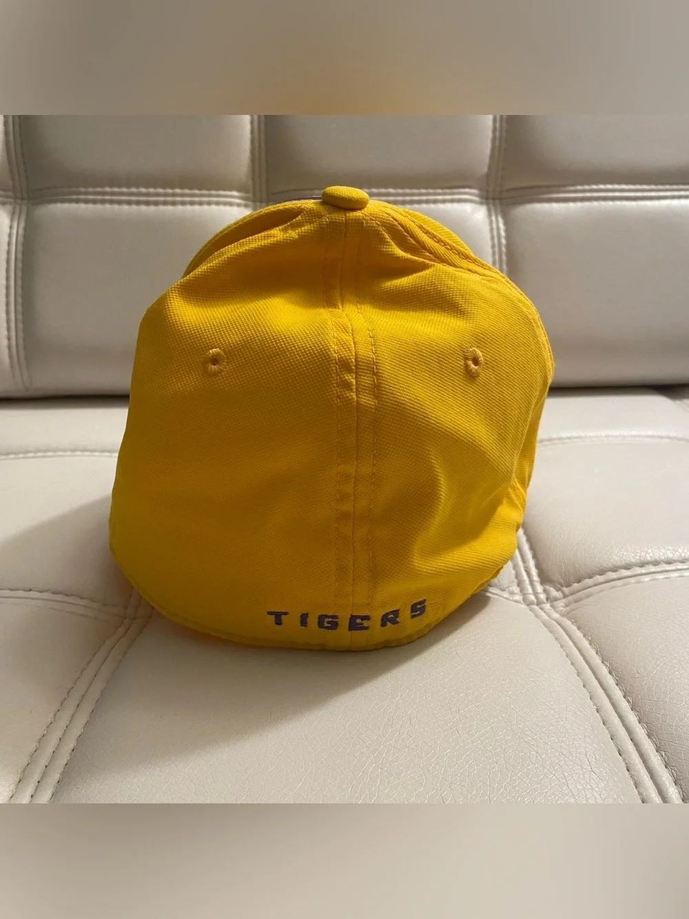 Nike Dri Fit LSU Tigers Hat Size Small/Medium